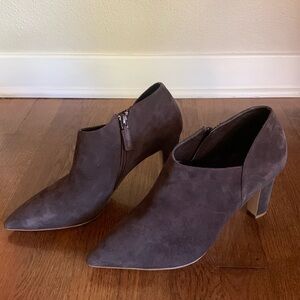 New Cole Haan Vestry Heeled Bootie in Chocolate Suede